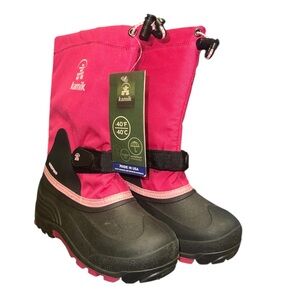 Kamik Fuchsia and Black Snow Boots